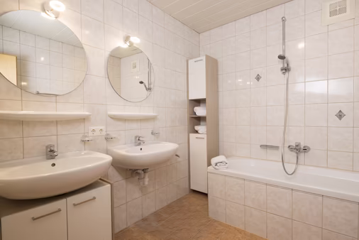 Badezimmer Appartement Top 6 © Matthias Sedlak